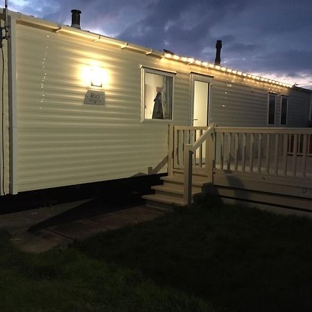 Two X 8 Berth Static Caravan On Lyons Robin Hood Rhyl North Wales Meliden Екстер'єр фото