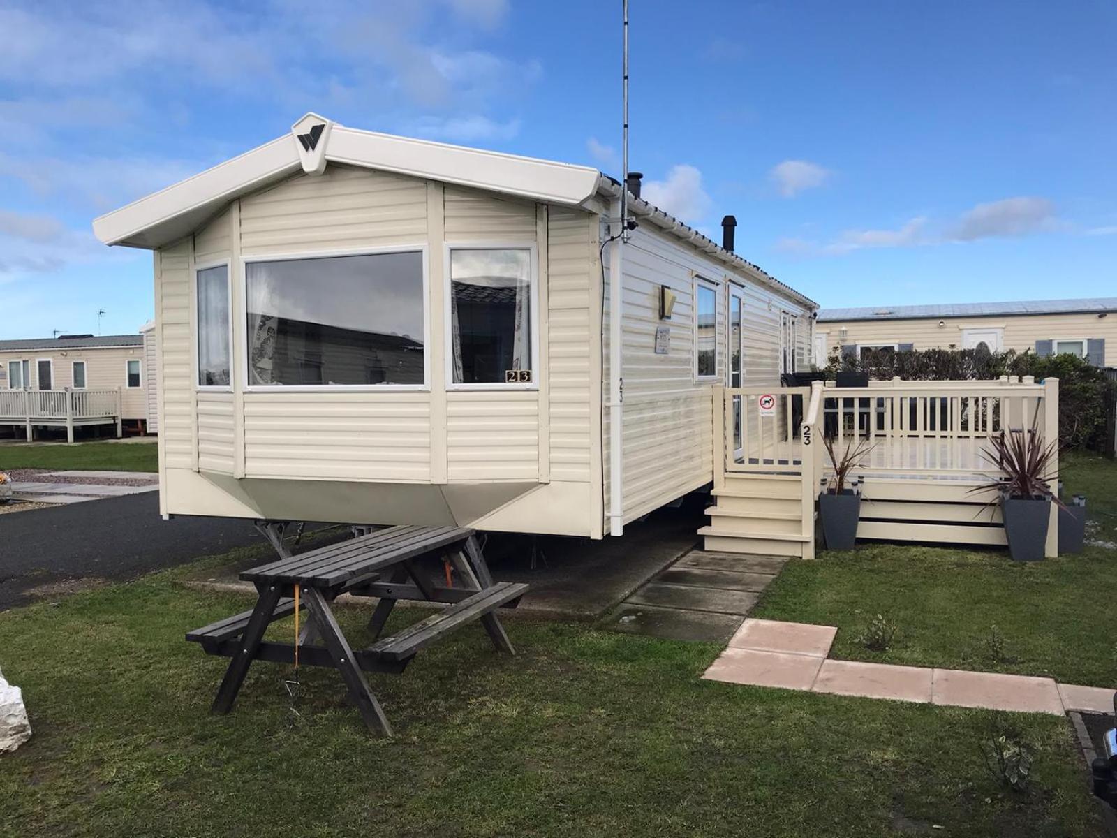 Two X 8 Berth Static Caravan On Lyons Robin Hood Rhyl North Wales Meliden Екстер'єр фото