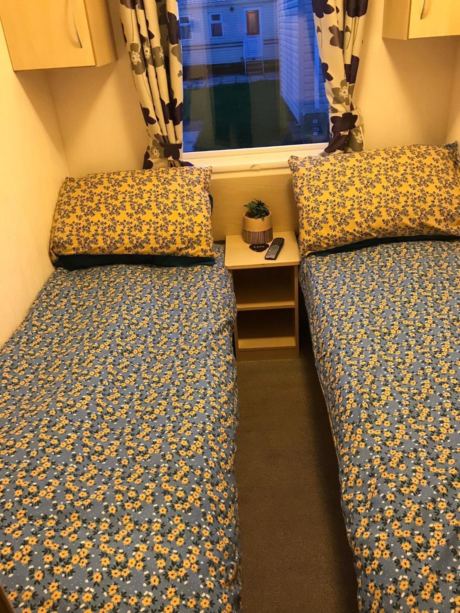 Two X 8 Berth Static Caravan On Lyons Robin Hood Rhyl North Wales Meliden Екстер'єр фото